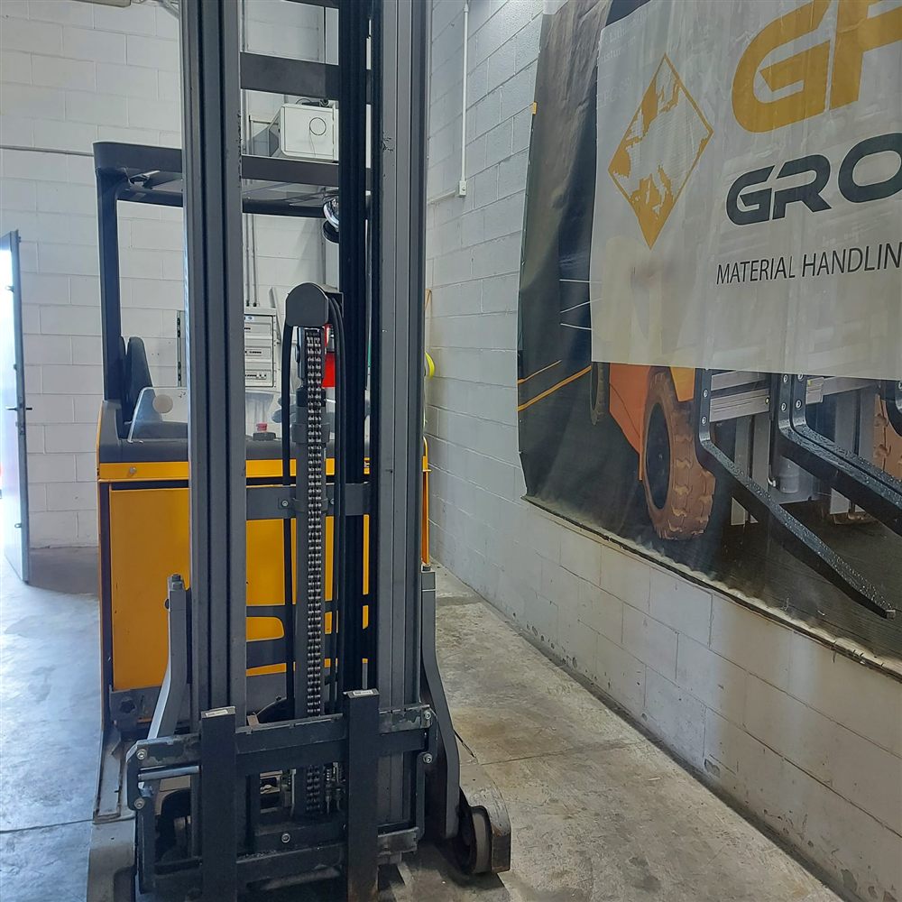 Noleggio Jungheinrich ETV 110 a Milano