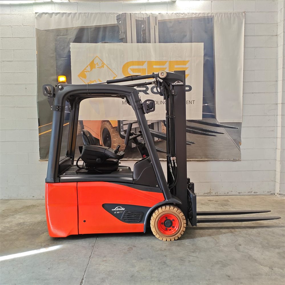 Noleggio Linde E16-02 a Milano