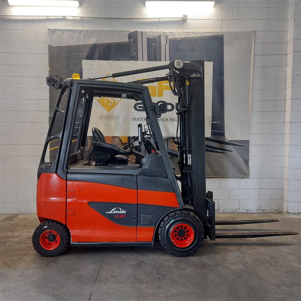 Noleggio Linde E30H-01/600 a Milano