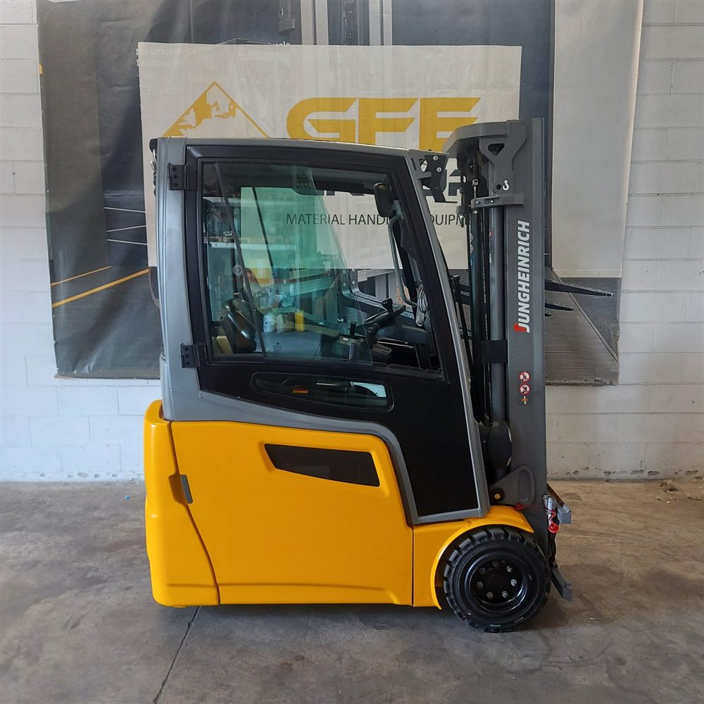 Noleggio Carrello Elevatore Frontale Elettrico 4 ruote Jungheinrich EFG 218K G+E120-464DZ a Milano e provincia