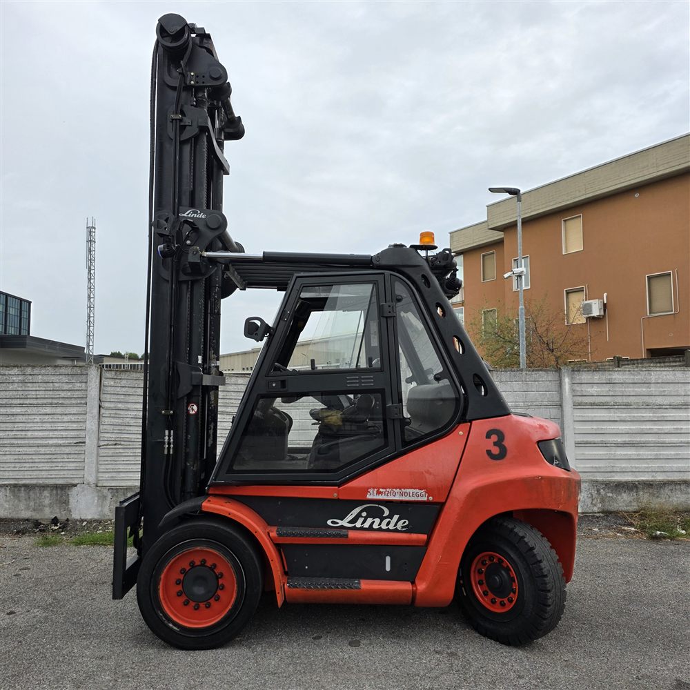 Noleggio Linde H70 a Milano